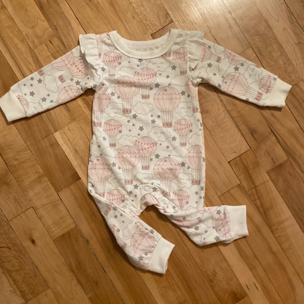 Lullaby Lane Hot Air Balloon One Piece 6-9M NWOT